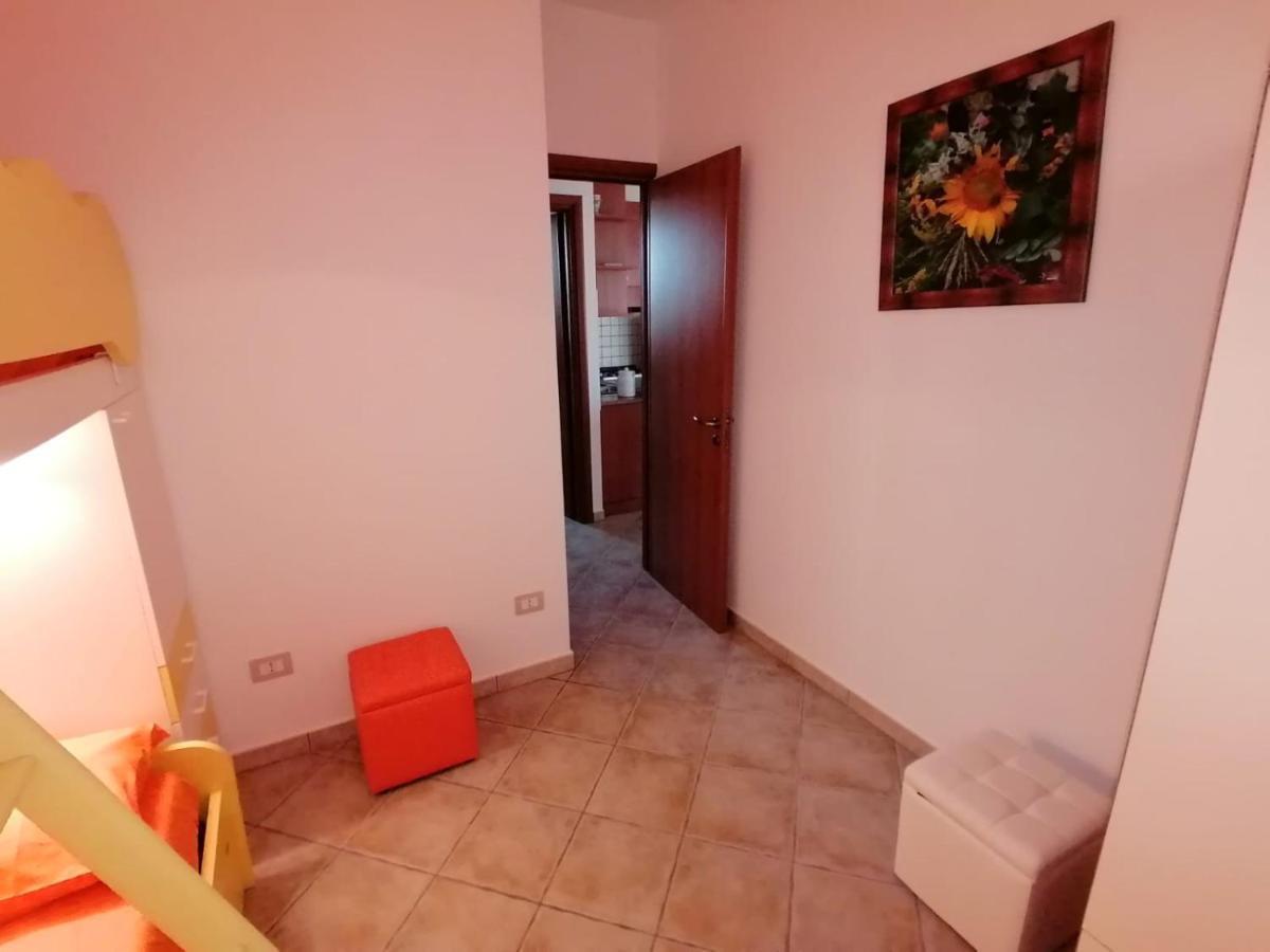 Case Vacanze Vista Mare Torre Pali المظهر الخارجي الصورة